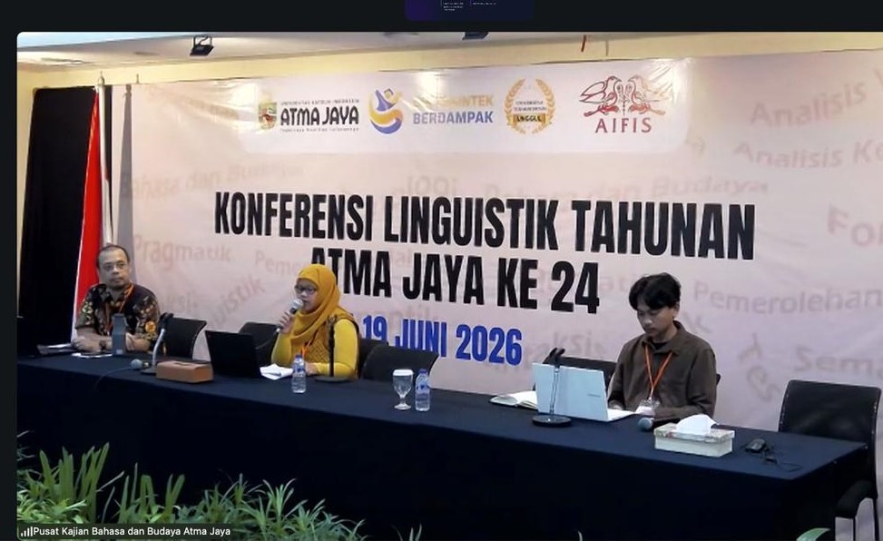 You are currently viewing Instruktur UPA Bahasa Itera Presentasikan Dua Riset pada Konferensi Linguistik Internasional