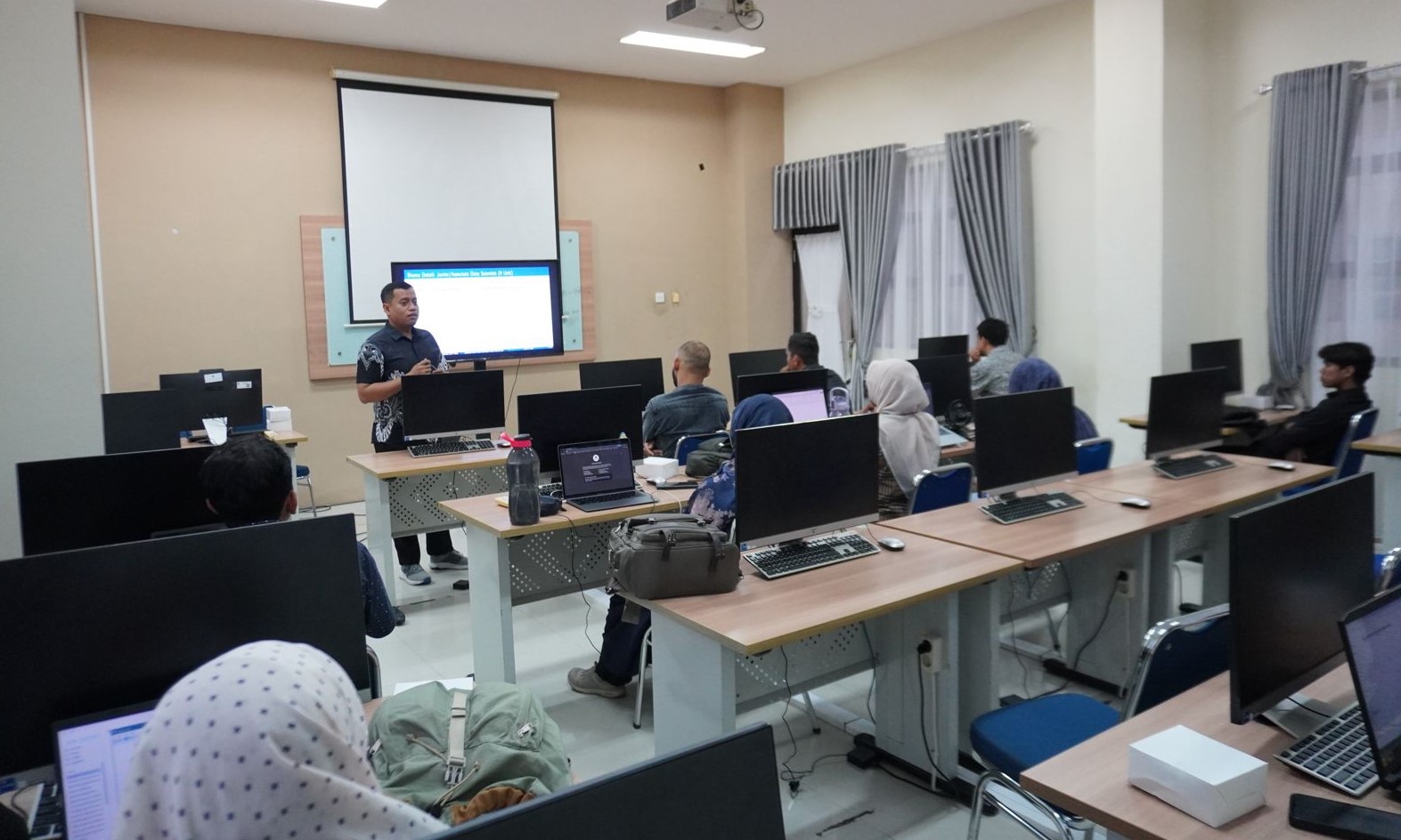 Dosen Teknik Informatika Itera Dipercaya Menjadi Asesor Sertifikasi Data Science di UIN Ar-Raniry Banda Aceh