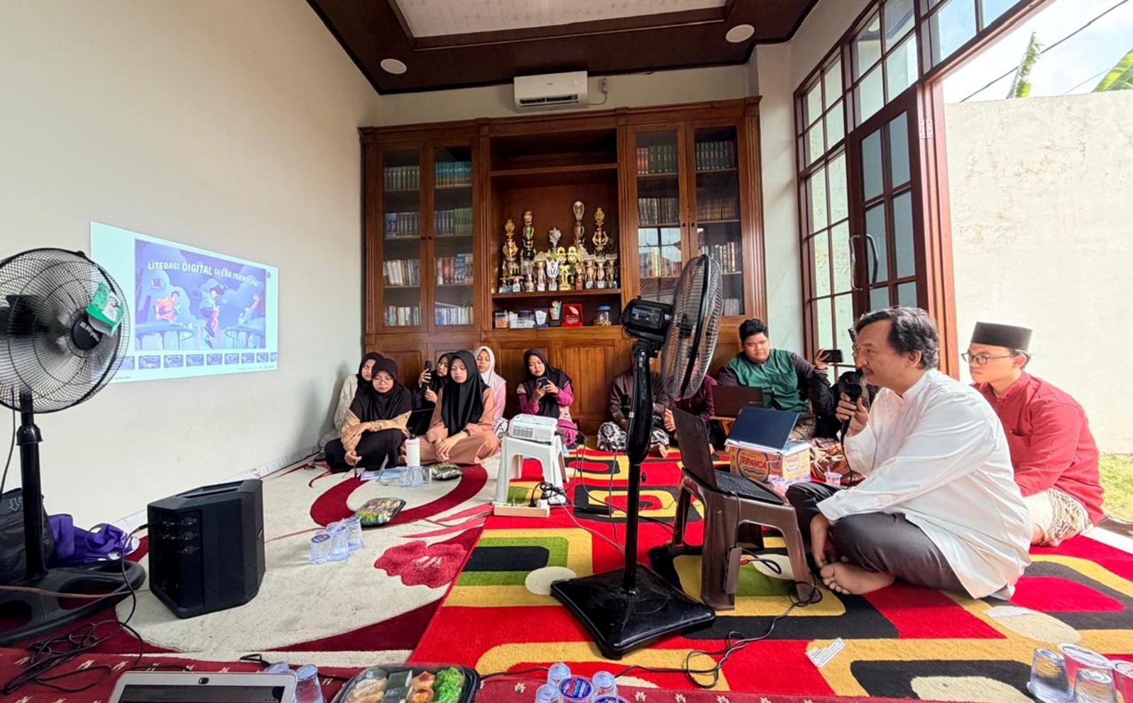 Tingkatkan Literasi Digital Masyarakat, Dosen Itera Latih Pengelola Website Pondok Pesantren Al-Quds