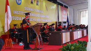 Itera Wisuda 1.504 Lulusan, Rektor Harapkan Alumni Jadi Agen Perubahan Masyarakat