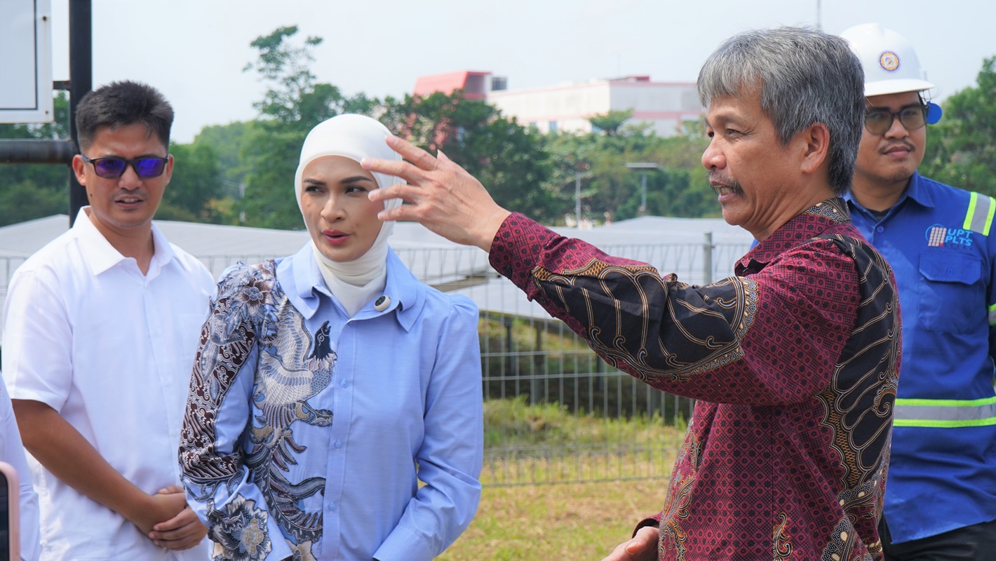 Anggota Komisi XII DPR RI Putri Zulhas Tinjau PLTS Itera, Dukung Riset Energi Terbarukan