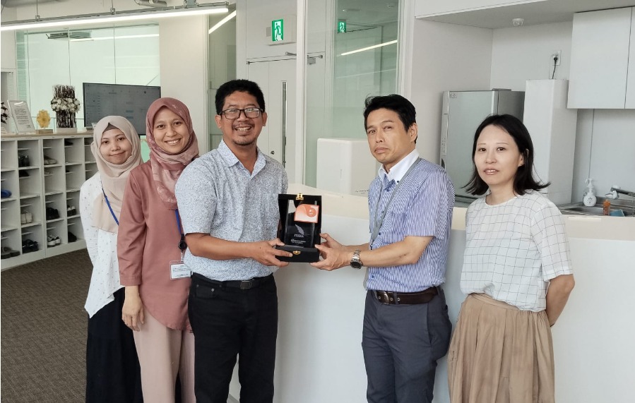 Tiga Dosen Farmasi Itera Jalani Riset Kolaboratif di Universitas Osaka Jepang