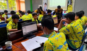 Read more about the article Tingkatkan Kemampuan STEM Pelajar, Itera Kenalkan Simulasi Digital di SMP Global Madani