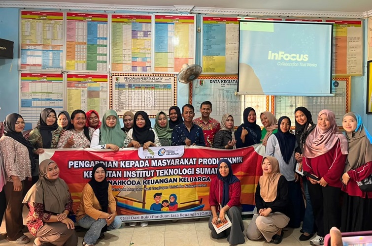 You are currently viewing Prodi Teknik Kelautan Itera Edukasi Literasi Keuangan bagi Keluarga Nelayan