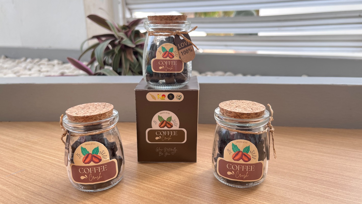 You are currently viewing Prodi Rekayasa Kosmetik Itera Ajarkan Pembuatan Body Scrub Berbahan Kopi