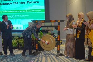 Read more about the article ICSSF Fakultas Sains Itera Dorong Kolaborasi Riset dan Teknologi
