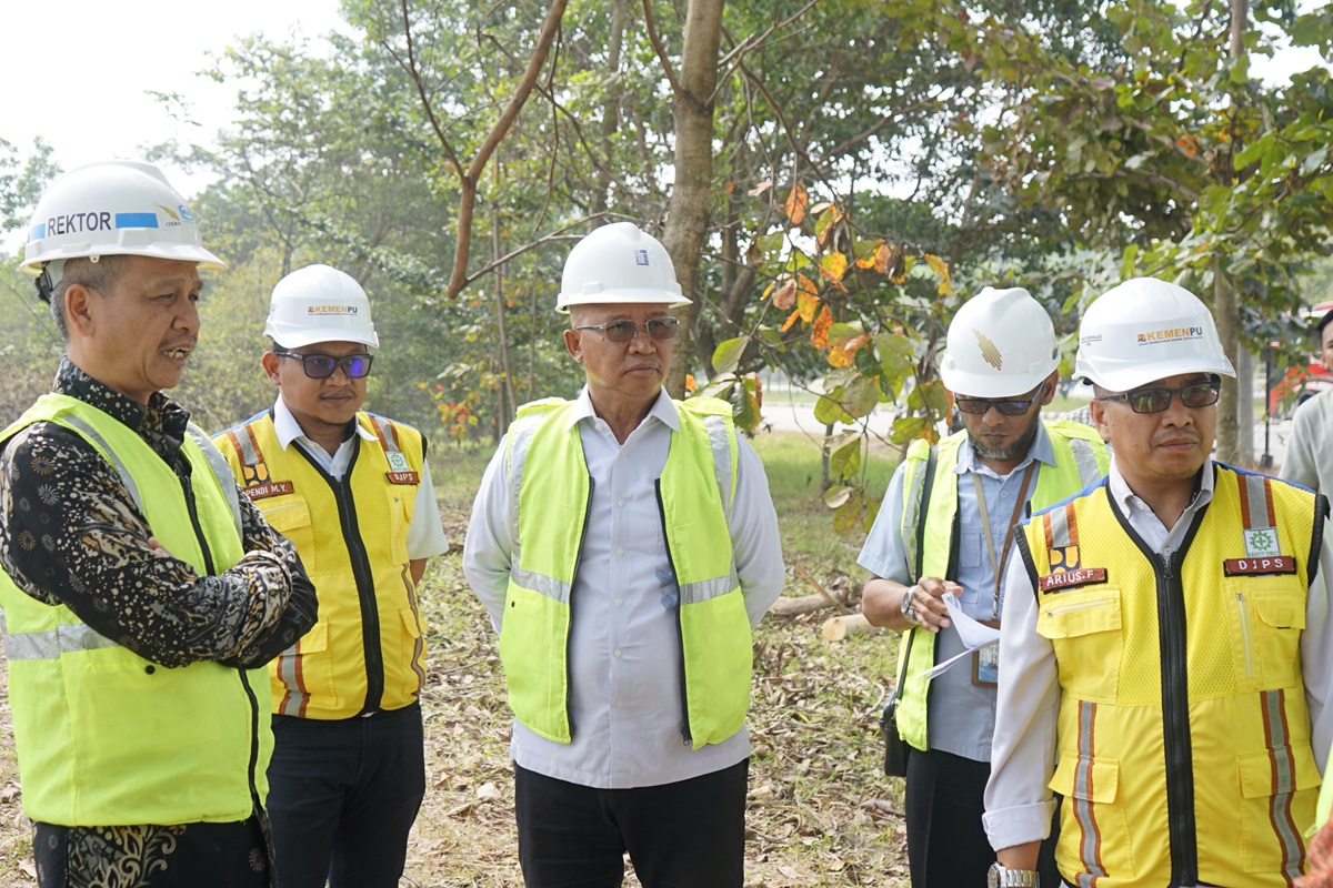 You are currently viewing Komisi V DPR RI Tinjau Lokasi Rencana Pembangunan Auditorium Itera