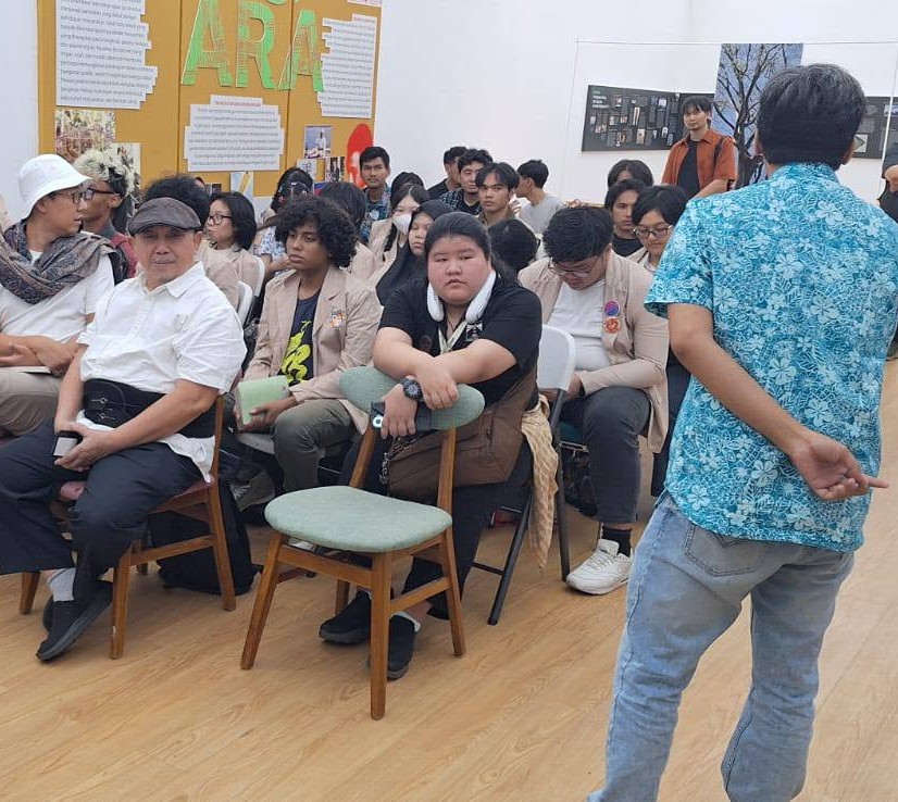 You are currently viewing Dosen Arsitektur Itera Bahas Arsitektur Lokal dalam Talk Kayu Ara di Jakarta